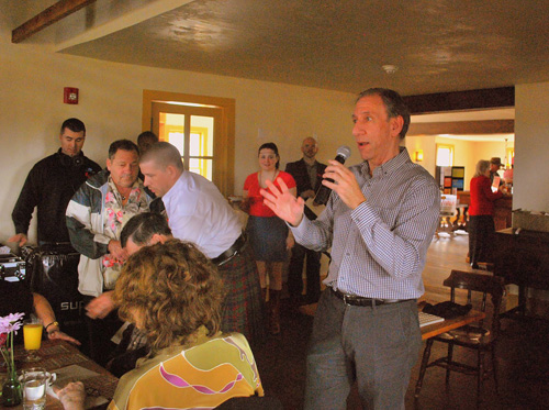 Jeff Kraus, ARCS' Executive Director, addresses the crowd